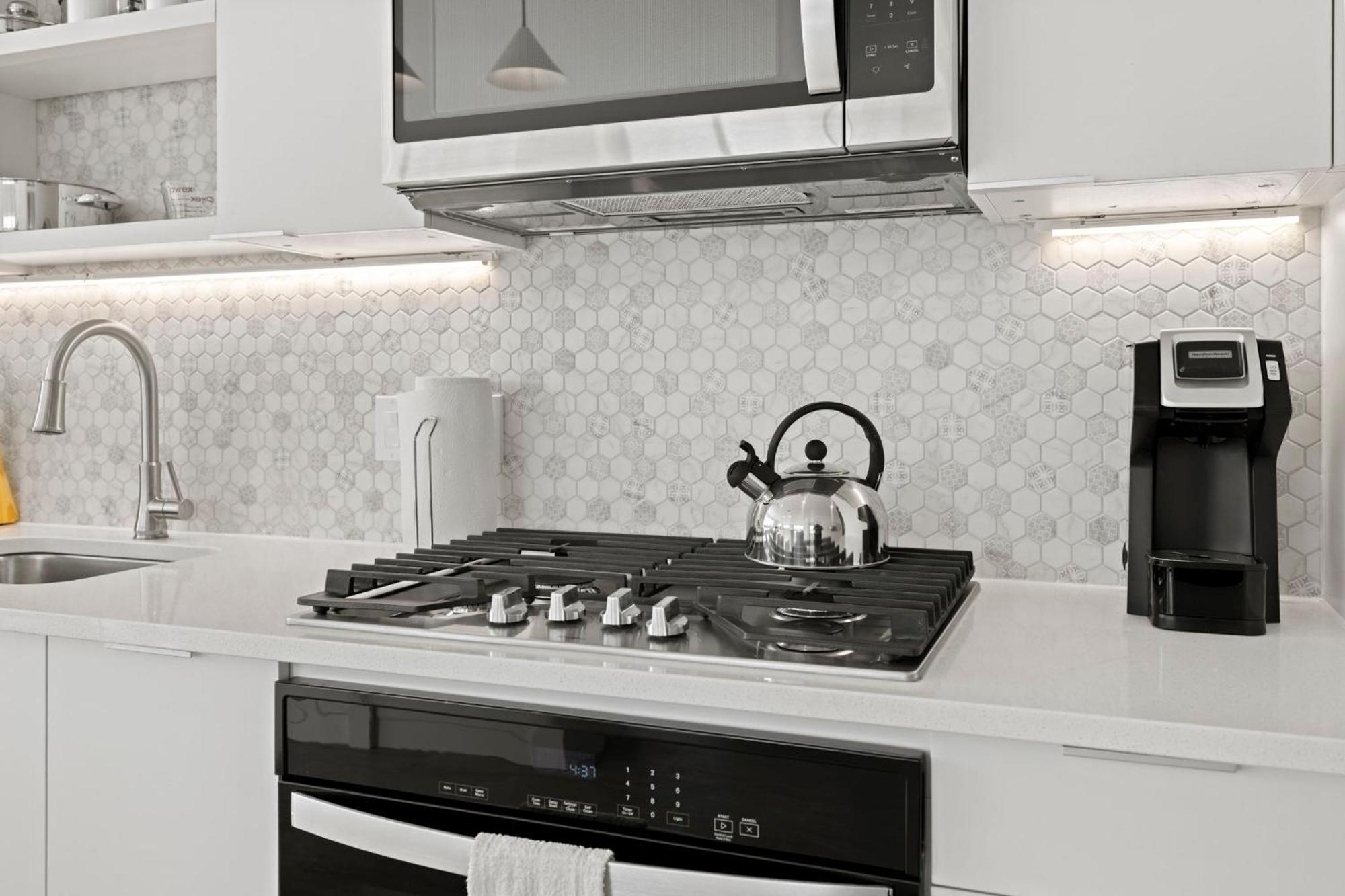 워싱턴 Placemakr Cathedral Heights 아파트 객실 사진